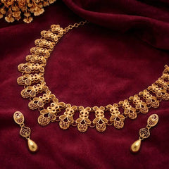 Collar Necklaces