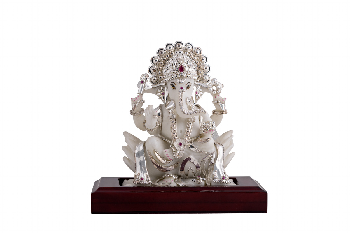 Silver Ganpati Showpiece
