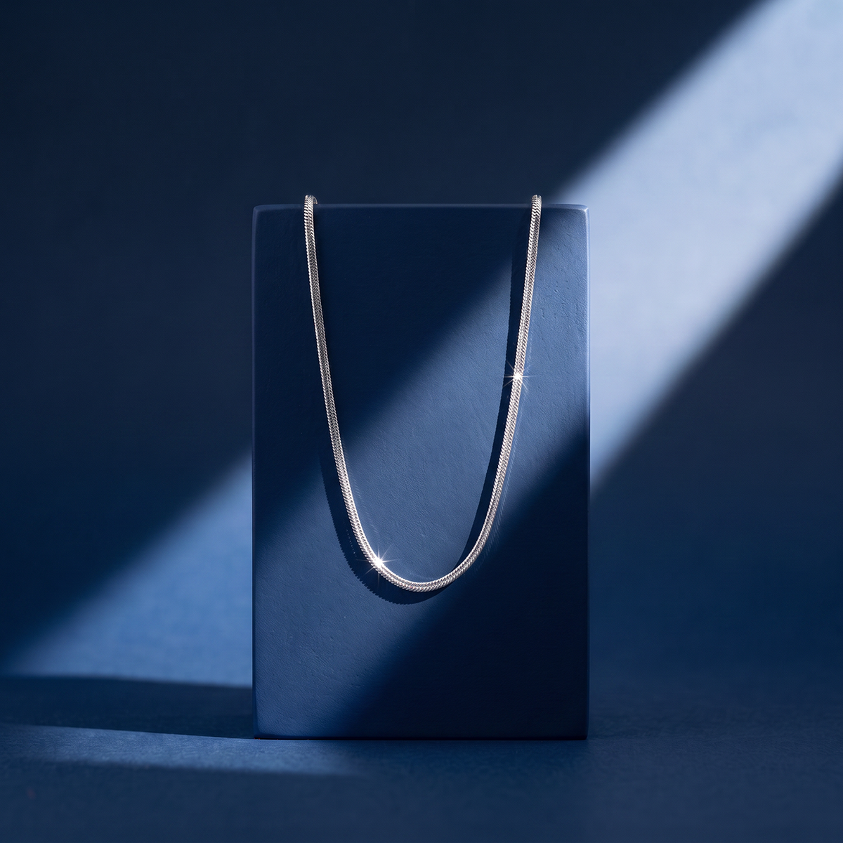 Smooth Herringbone Silver Chain