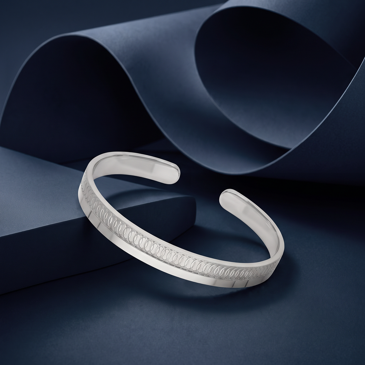 Oval Texture Open Silver-Tone Cuff Kada