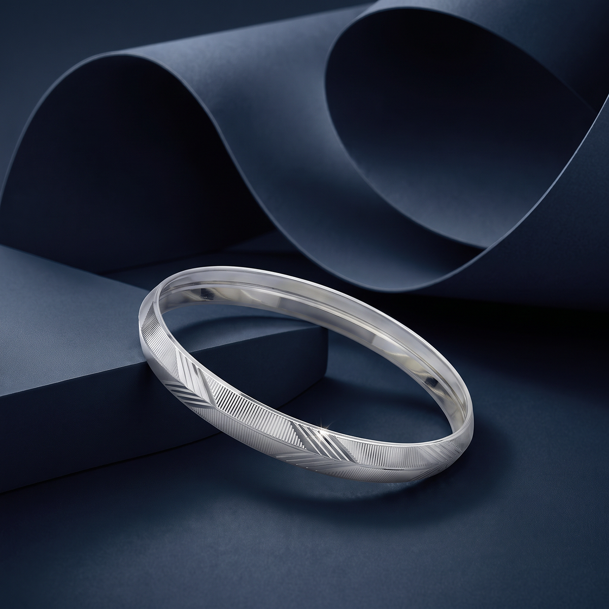 Diagonal Etched Silver-Tone Kada