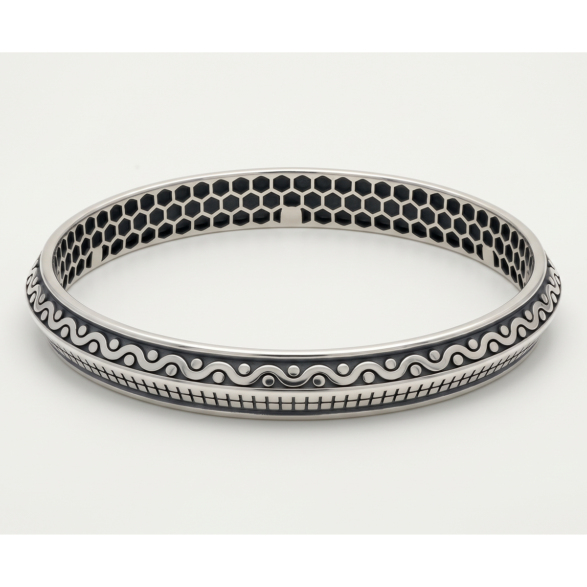 Midnight Honeycomb and Wave Silver-Tone Kada