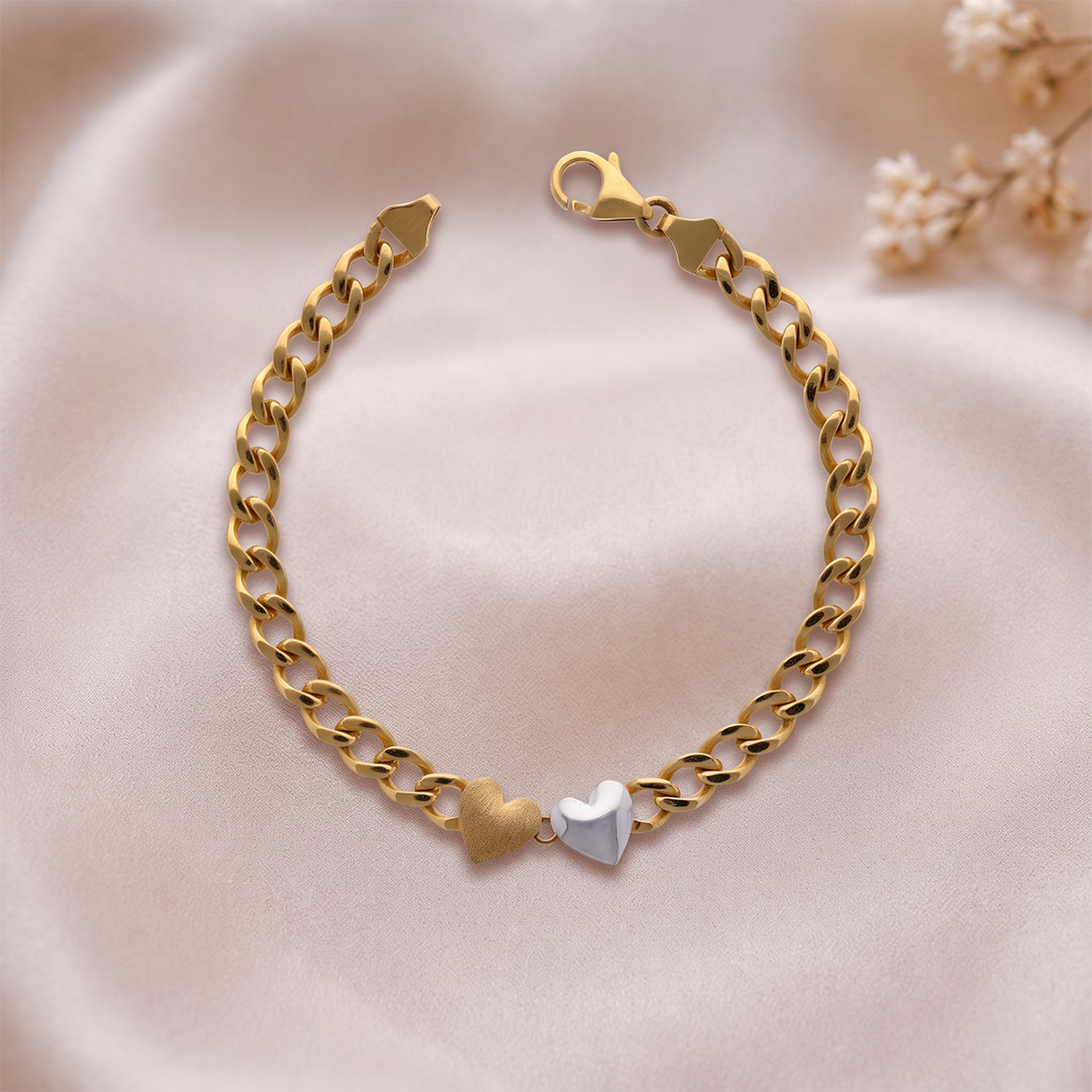 Classic Gold Link Bracelet with Heart Accent