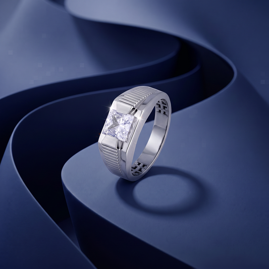 Linear Square Solitaire Ring